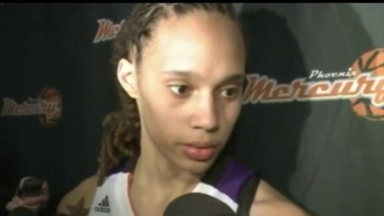 Brittney Griner re-signs with Phoenix Mercury | Houston