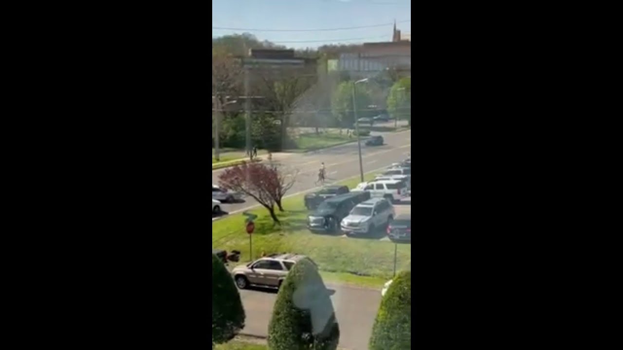 Adults seen running toward Nashville school following shooting | Houston