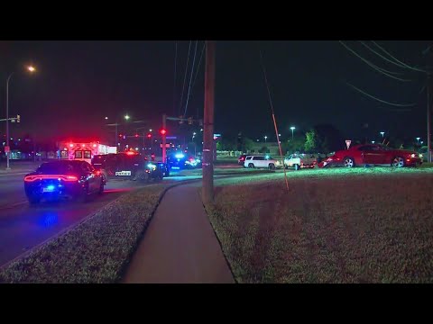 Car Chase Ends With Crash In Fort Worth, Police Say