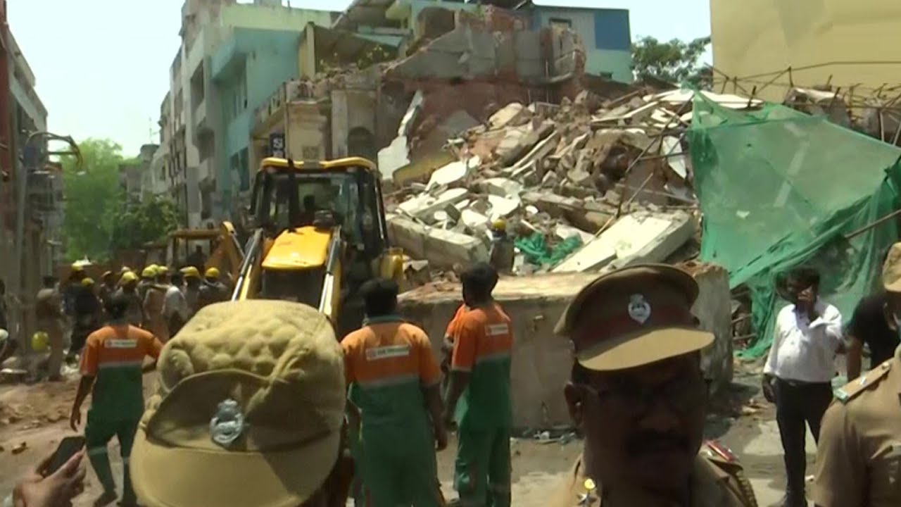 Chennai: Under Renovation Building Near Parrys Corner Collapses; 5 Workers Trapped | Econ Times