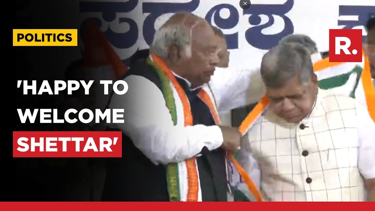 Congress Chief Mallikarjun Kharge Welcomes Jagadish Shettar In Inc