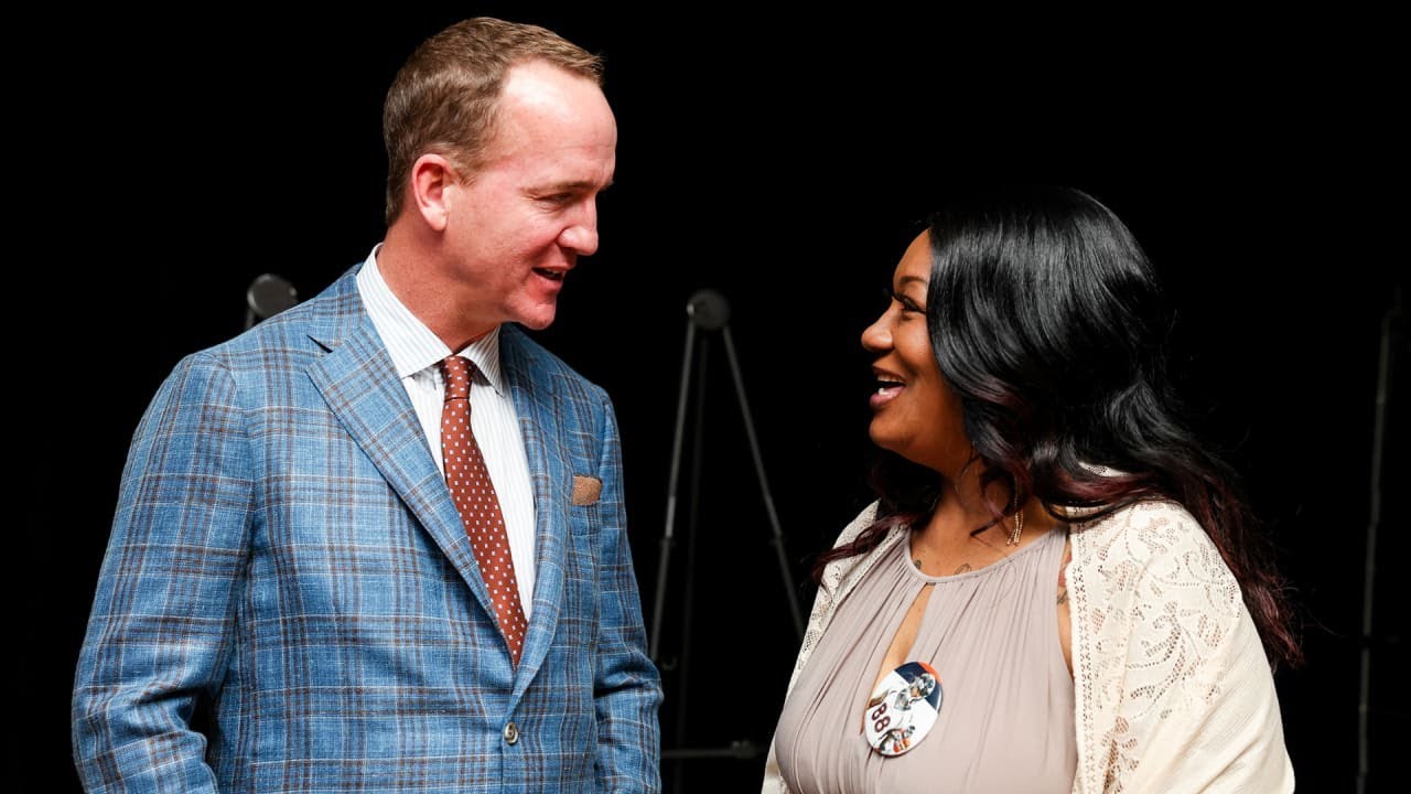 Demaryius Thomas Inducted Into The Co Sports Hof, Honored By Peyton Manning With Scholarship