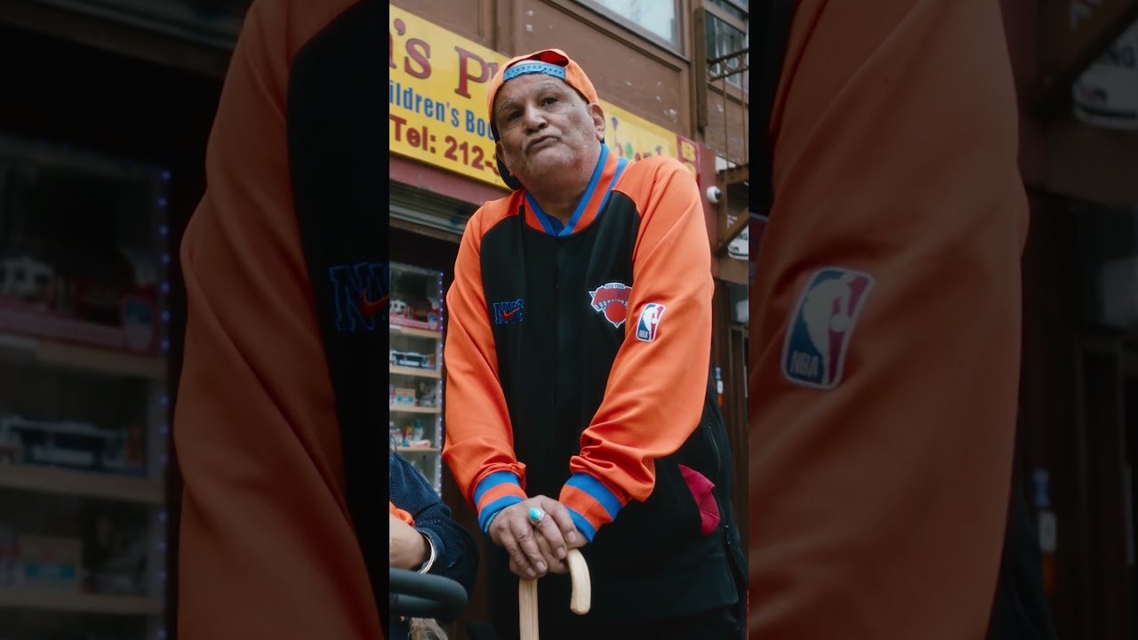 Grandma Dawn And Jay Have Been Reppin’ The Orange And Blue In Harlem For 50 Years 💙🧡 #nyknicks