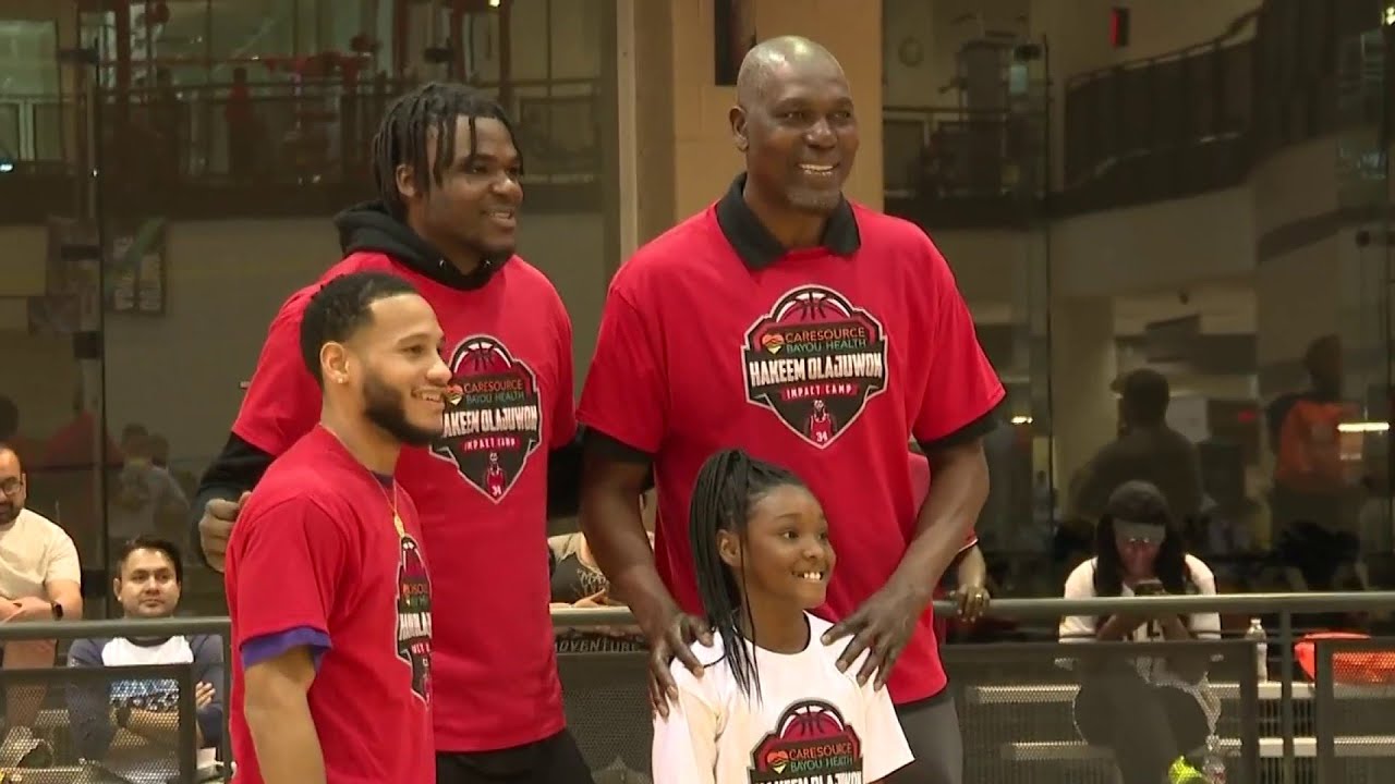 Hakeem Olajuwon hosts kids camp to teach 3rd through 6th graders how to hoop | Houston