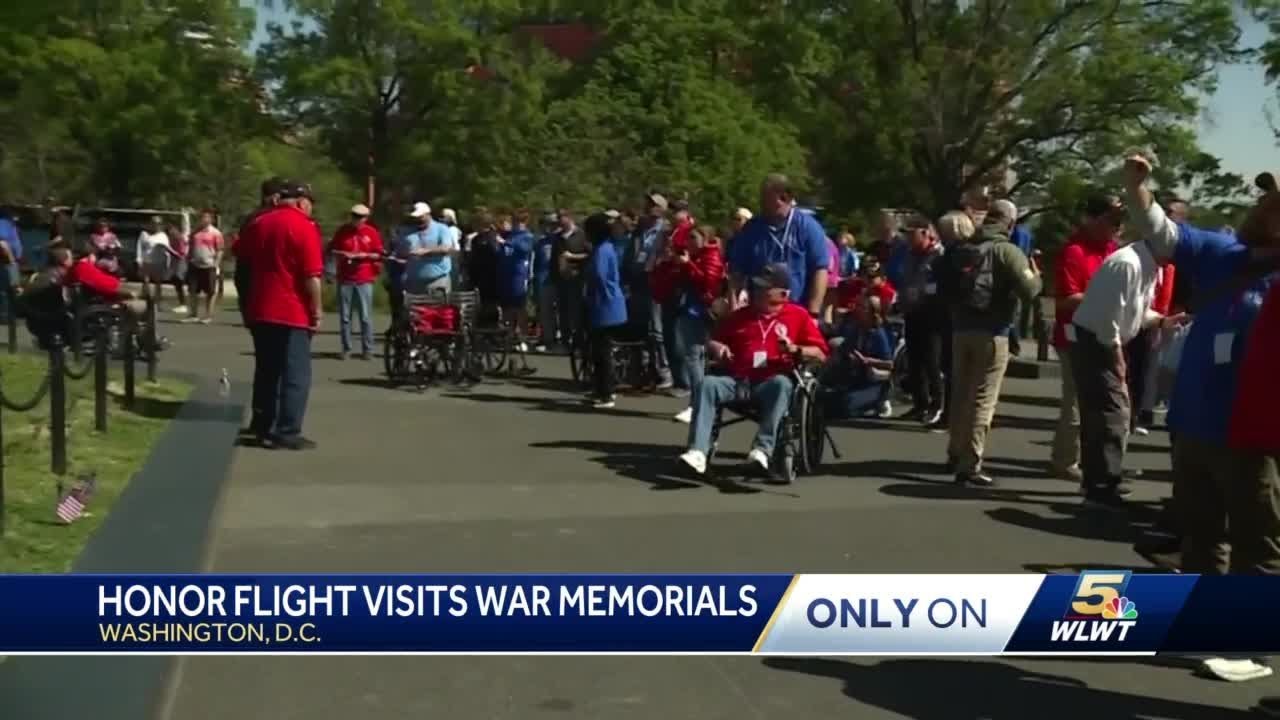 Honor Flight Visits War Memorials