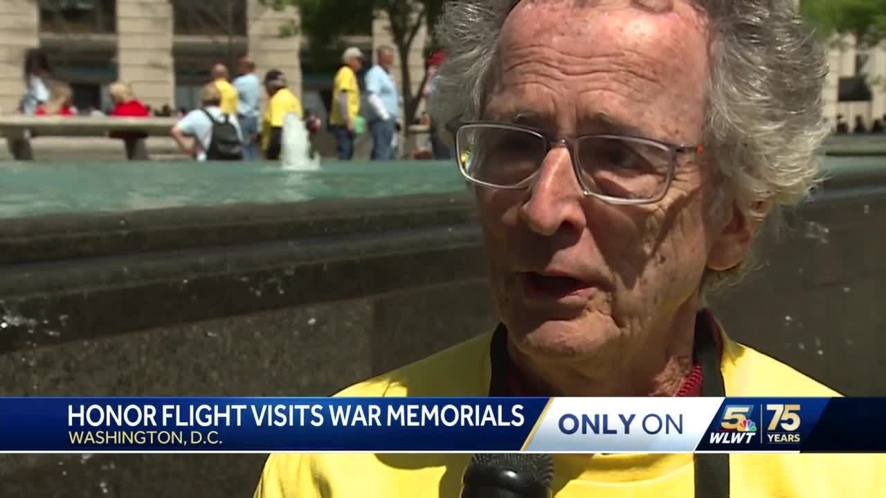 ‘i Wish They Were Back With Me’: Veterans Take Honor Flight To Visit War Memorials