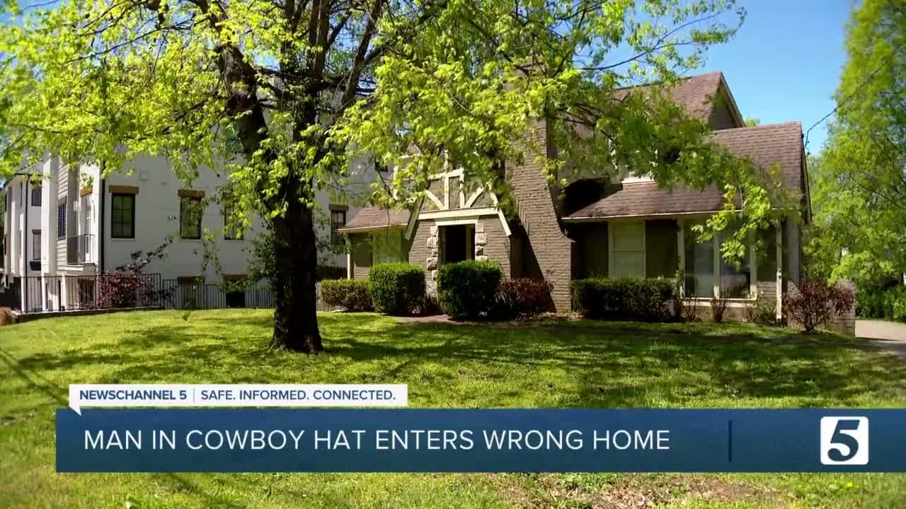 Man In Cowboy Hat Enters Wrong Airbnb After Night Out On Broadway