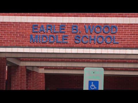 Montgomery Co. Schools Security Guard On Leave For Showing Explicit Photos To Student