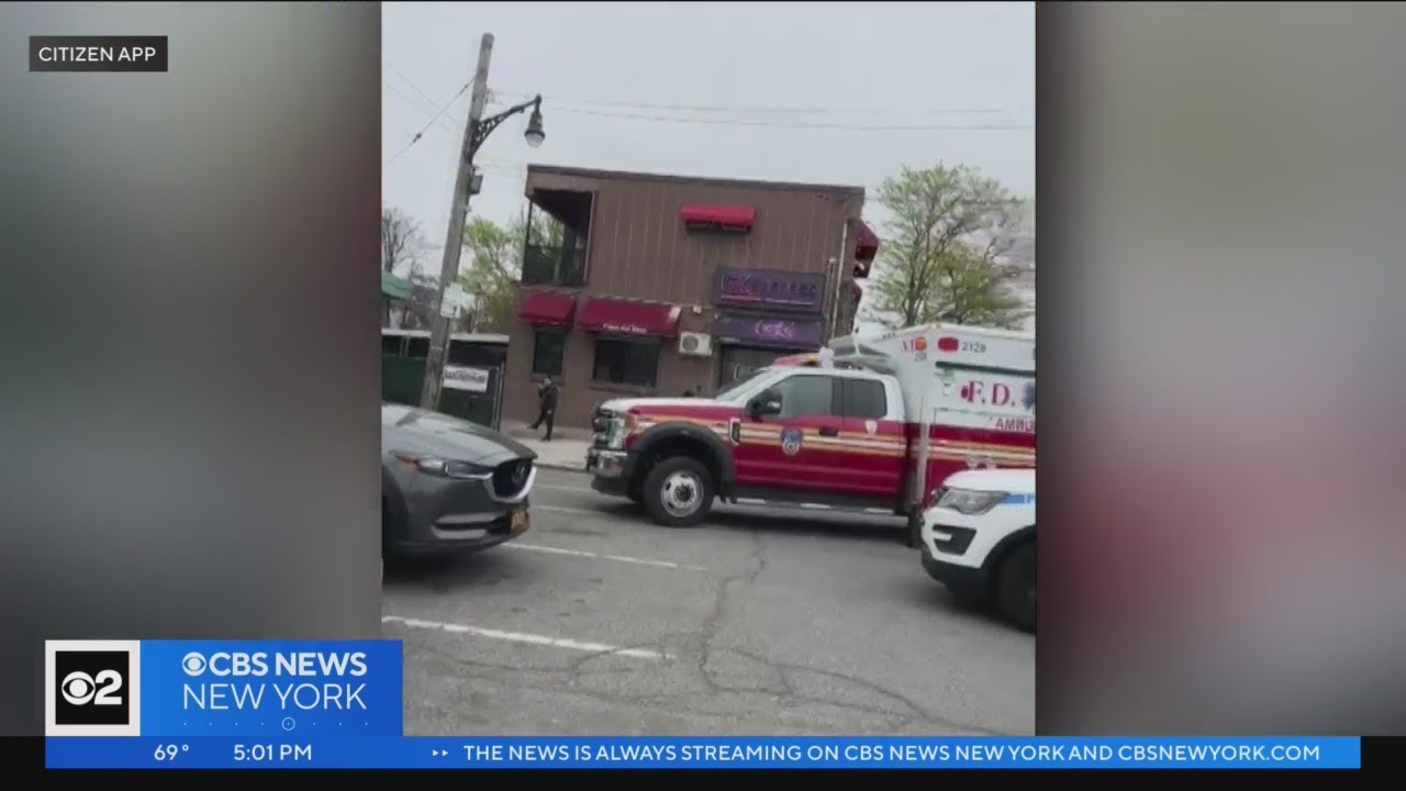 Nypd: Man Stabbed On Staten Island Rapid Transit Train In Great Kills