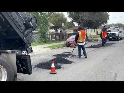 Oakland Crews Face Daunting Backlog Of Potholes On City Streets