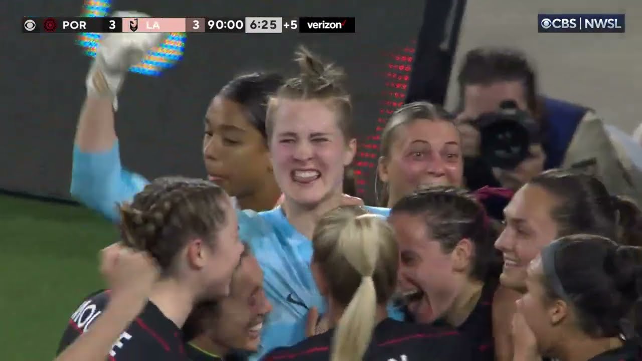 Portland Thorns Goalie Scores A Goal