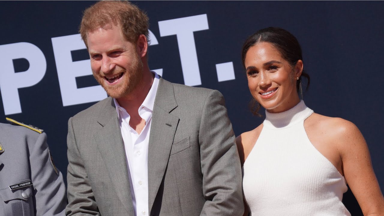 See Prince Harry & Meghan Markle At Lakers Playoff Game