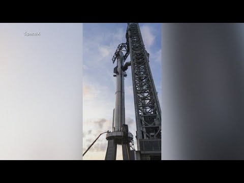 Spacex Prepping For Historic Rocket Launch