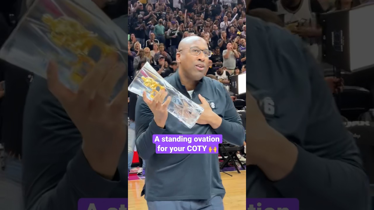 Standing Ovation For Coach Brown As He’s Presented His Nba Coach Of The Year Award 🙌🙌🙌