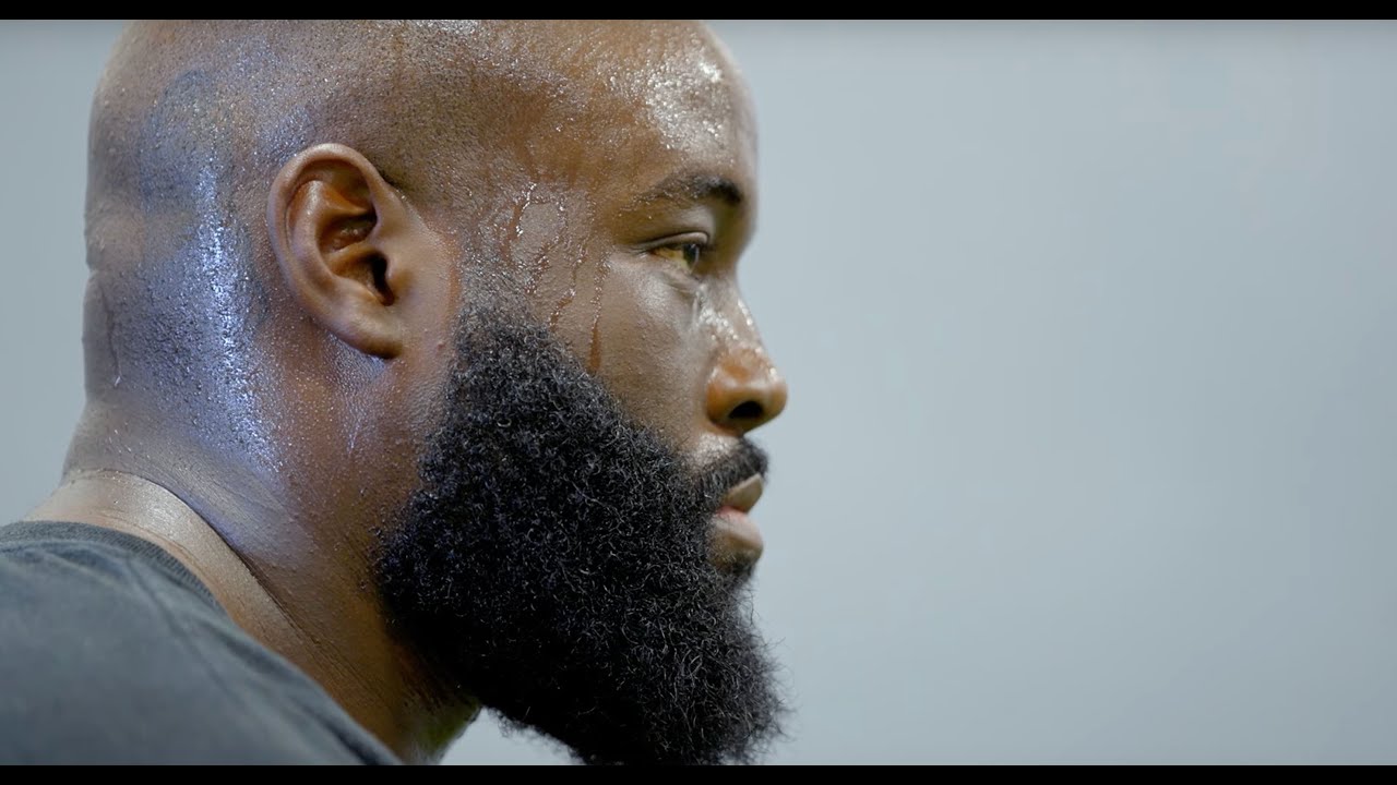 “stay Tall” | How Maliek Collins’ Gym Works With Parkinson’s Patients