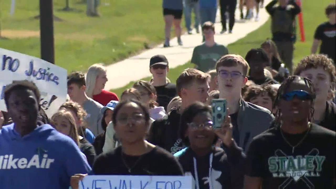 Students At Staley High School Lead Emotional Chant For Classmate Ralph Yarl