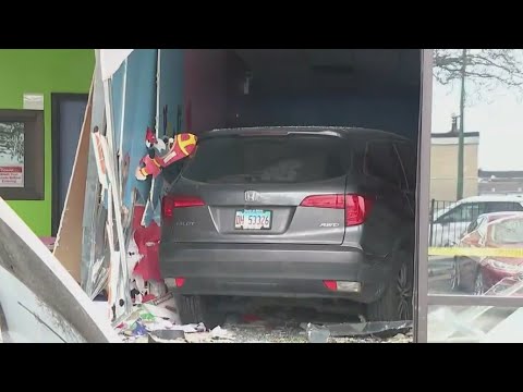 Van Slams Into Daycare On Chicago’s South Side, 3 Injured Including Child