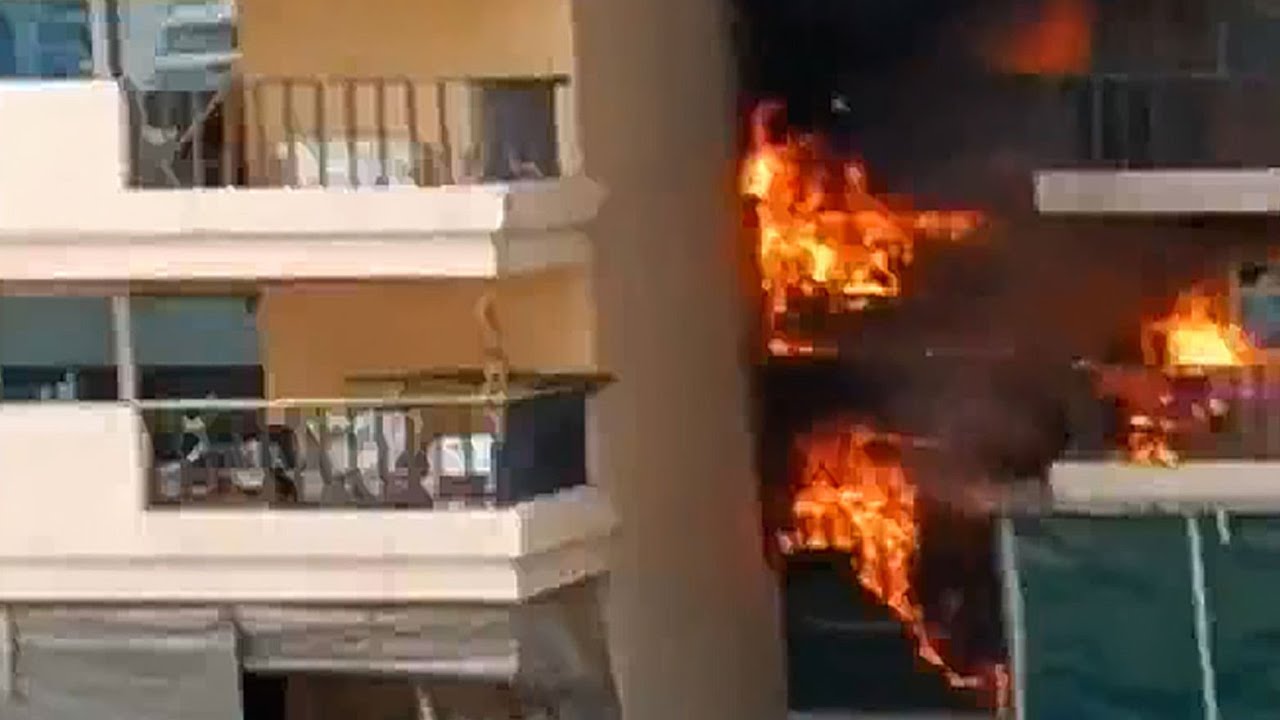 Watch: Massive Fire Reported At Gaur City 14th Avenue Of Greater Noida | Econ Times