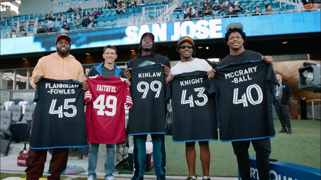 49ers Players Hype Up The Crowd At An Earthquakes Game