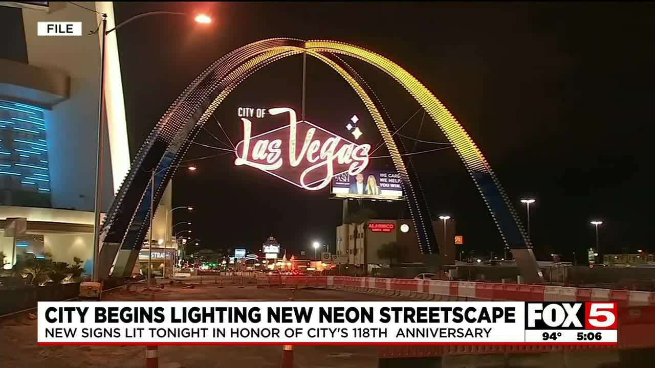 8 Newly Refurbished Las Vegas Neon Signs To Be Lit On Monday