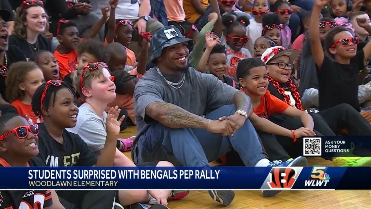 Bengals Players, Mascot, Cheerleaders Visit Elementary School For Pep Rally