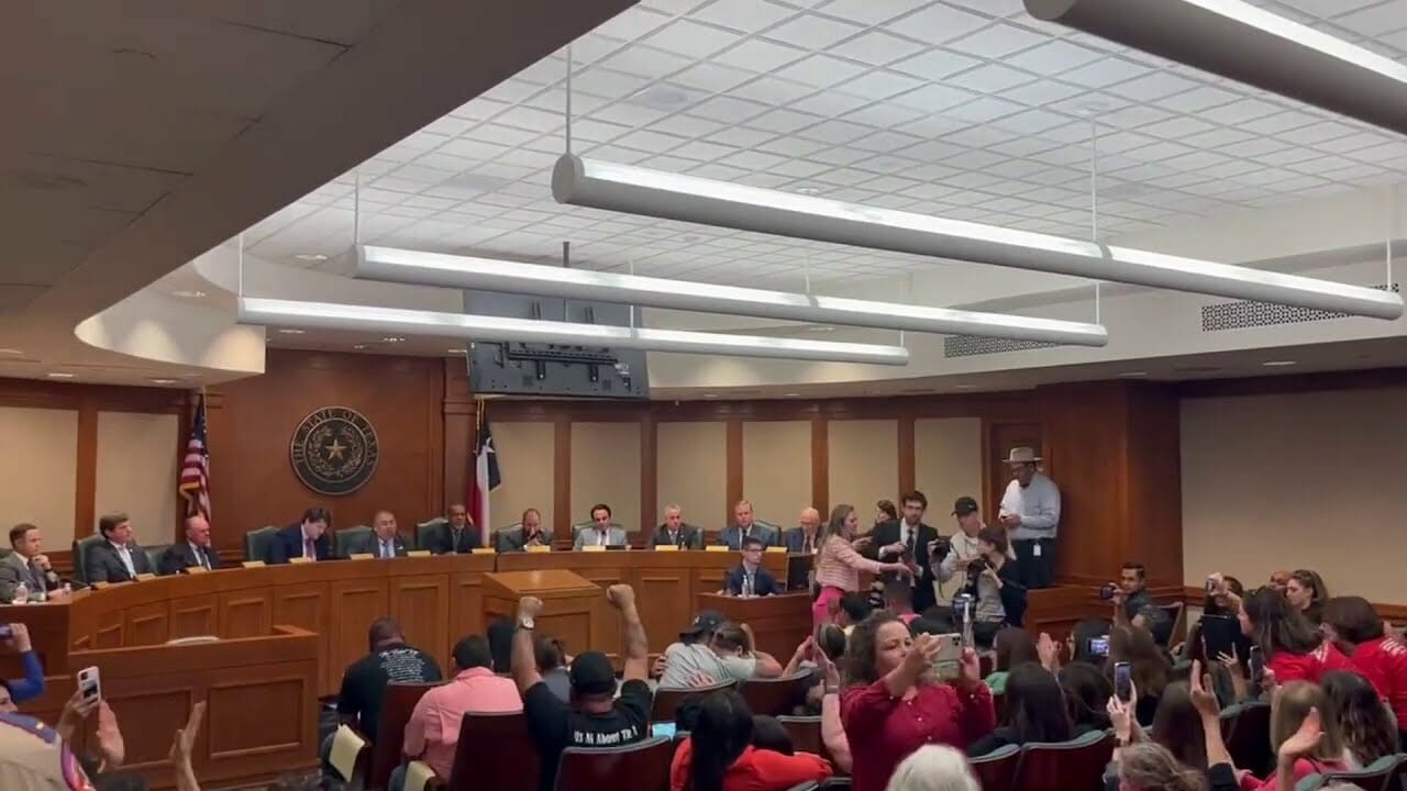 Cheers Erupt As ‘raise The Age’ Bill Passes Texas House Committee | Houston