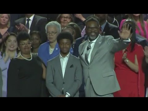 Chicago Mayor Brandon Johnson Officially Sworn Into Office