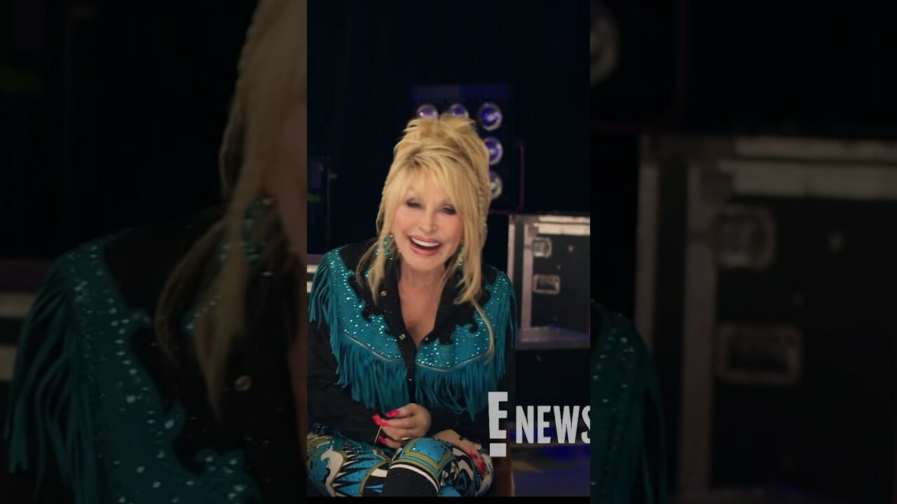 Dolly Parton Teases Garth Brooks ❤ #shorts | E! News