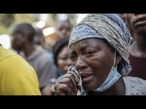 Dr Congo Buries Its Flood Victims As Death Toll Surpasses 400 • France 24 English