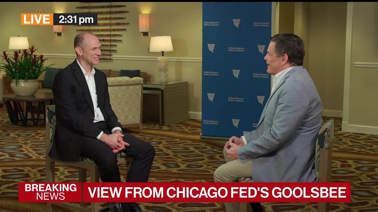 Fed’s Goolsbee Says It’s Too Soon To Talk Rate Cuts