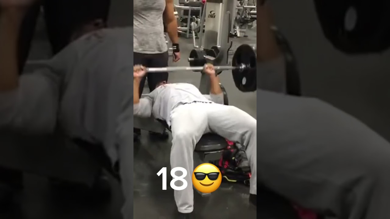 Hitting Nfl Combine Numbers On 225lb Bench Press(30reps)#shorts