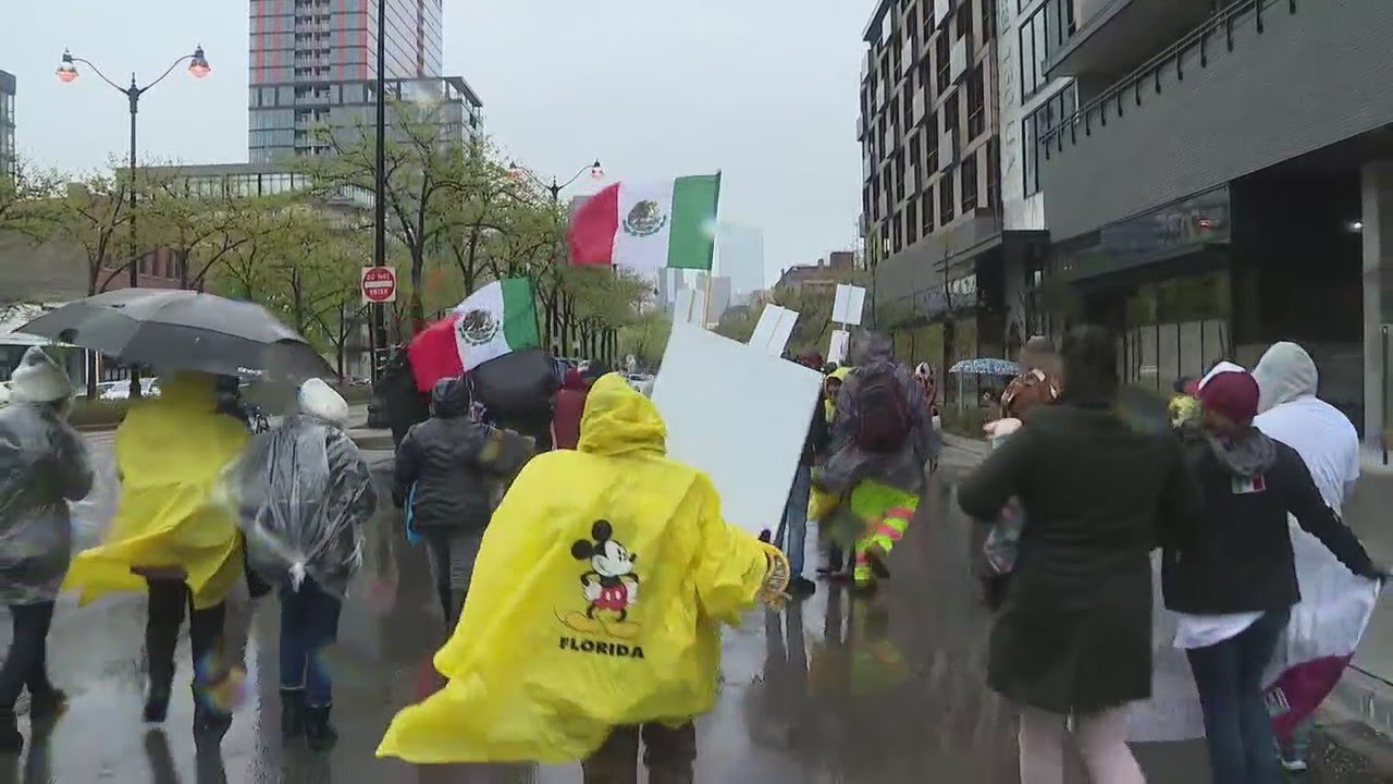 Immigrants March Into Chicago, Demand Citizenship And More