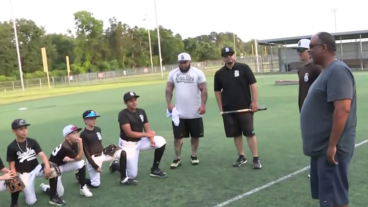 Injured Umpire Reunites With Youth Baseball Players In Tomball | Houston