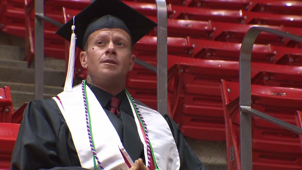 Iraq War Veteran Graduates From College After Battling Ptsd, Addiction And Homelessness | Utah News