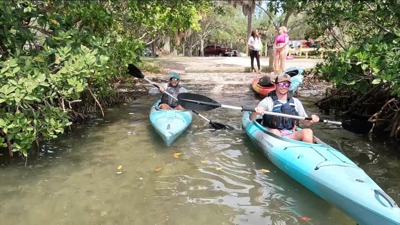 Kayak Tours In Florida Are Helping People Connect To The Natural World