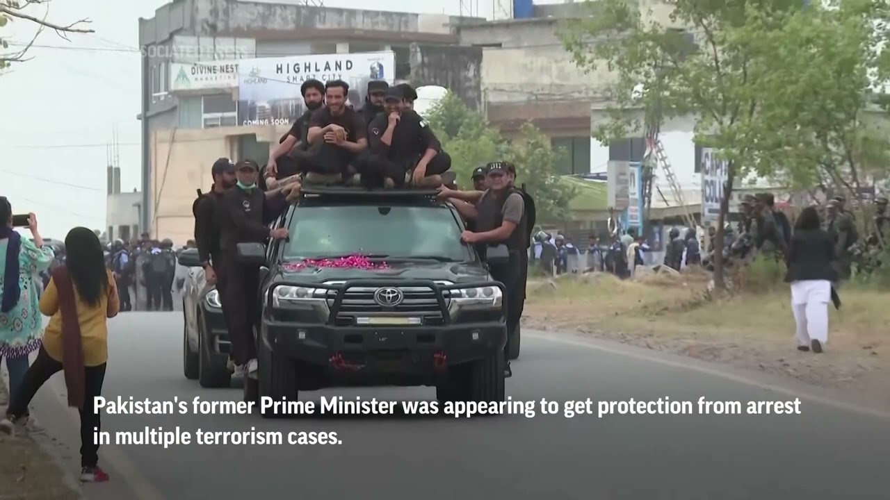 Khan Arrives At Court In Islamabad | Ap