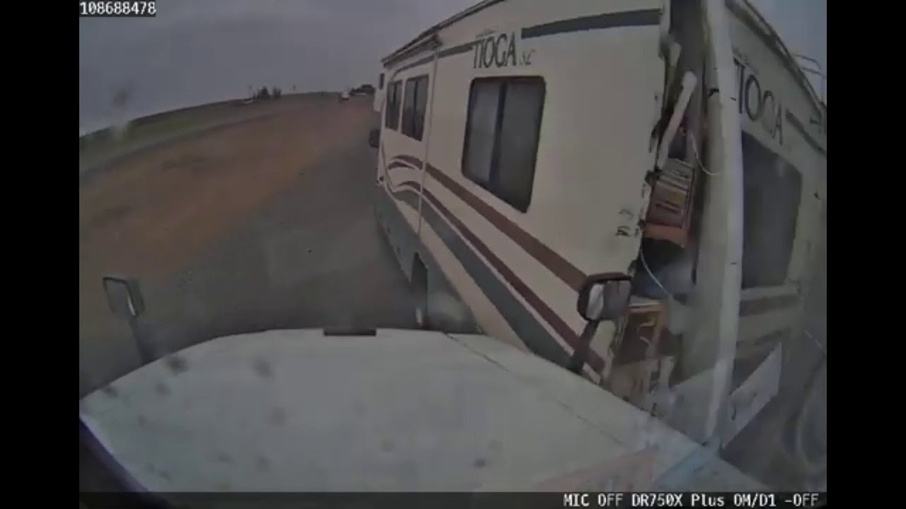 Motor Home Overturns On Oregon Highway After Driver Veers Into Truck | Houston