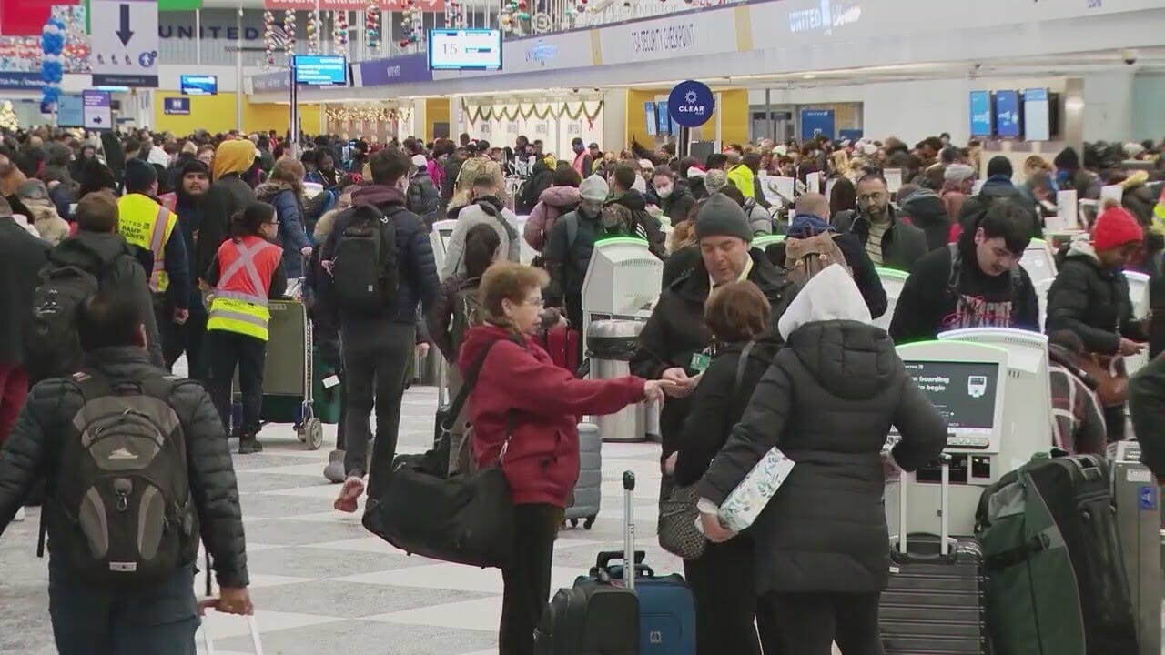 New Rules Look To Protect Airline Passengers