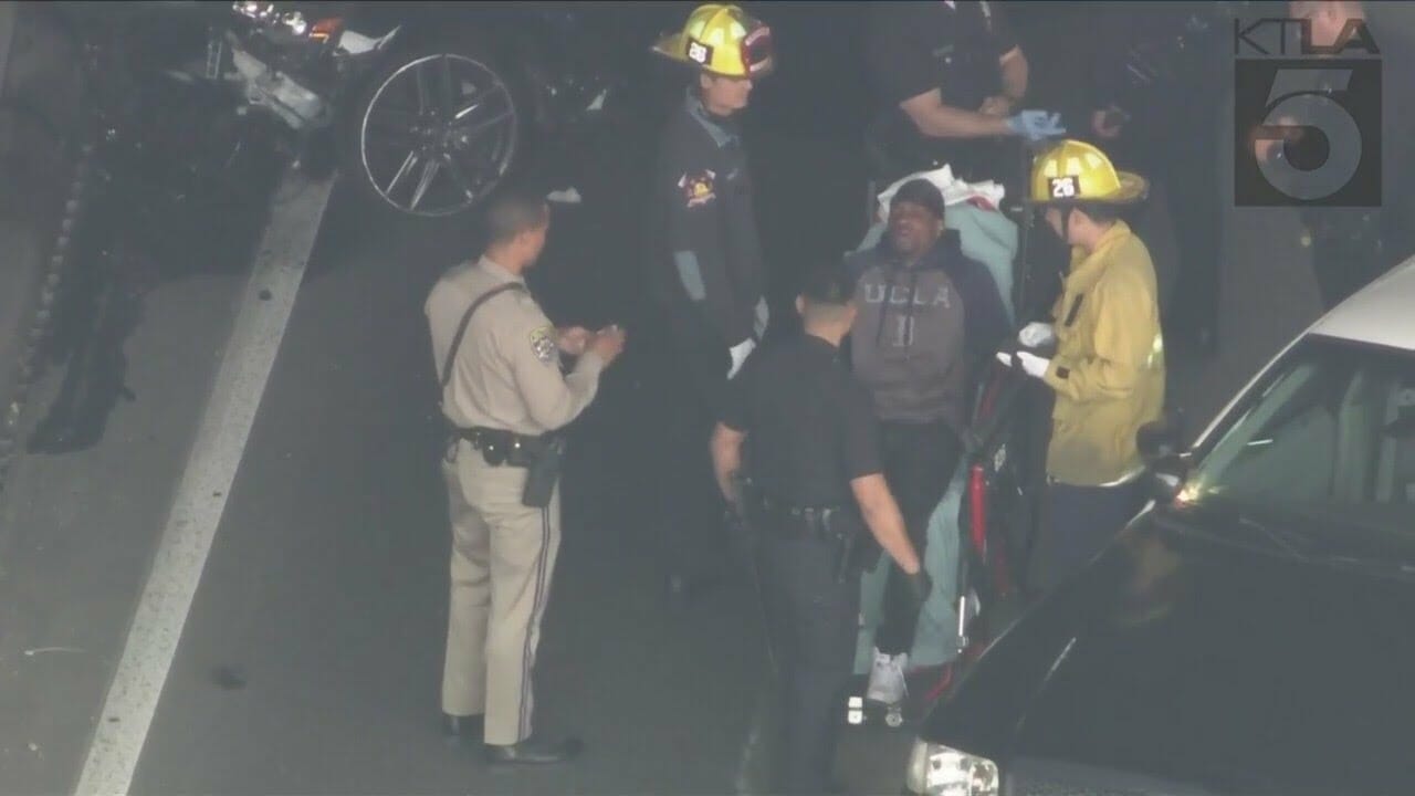 Police Chase Ends With A Crash On The 10 Freeway