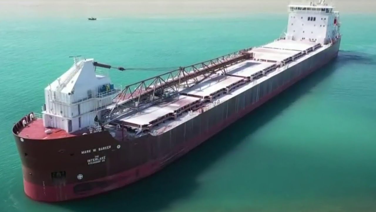 Power Failure Leaves Freighter Traveling On Detroit River Stranded Near Belle Isle | Detroit News