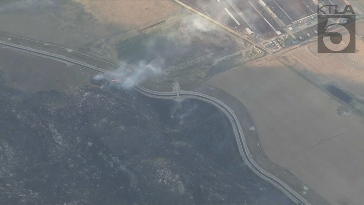 Ramona Fire Threatens Structures In Riverside County