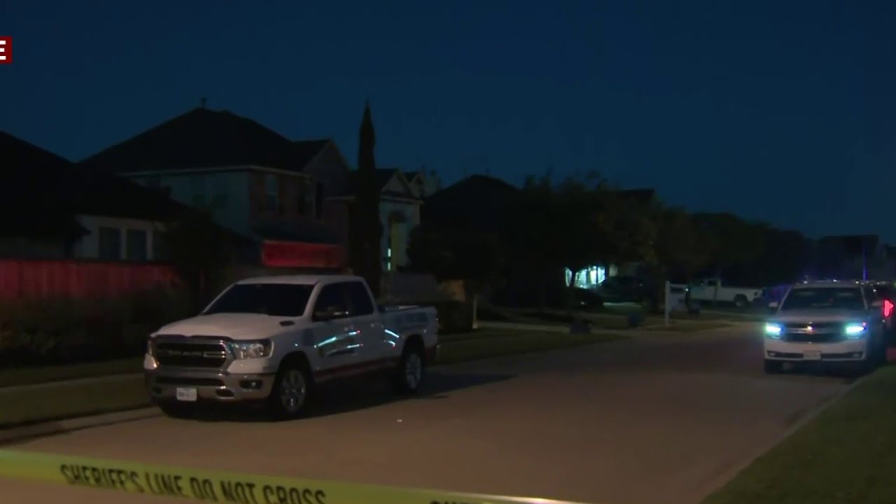 Robbery In Fort Bend County Leaves 2 Wounded | Houston