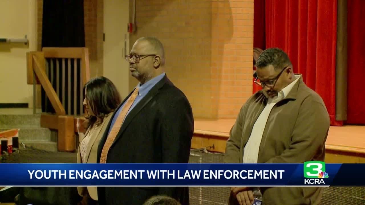 Sacramento Youth Focused Meeting To Improve Safety Between Students And Police