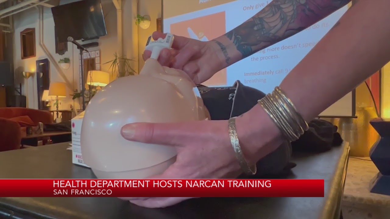 Sf Health Department Hosts Narcan Training