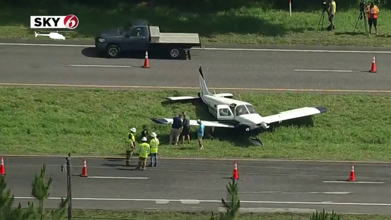 Small Plane Makes Emergency Landing On State Road 50