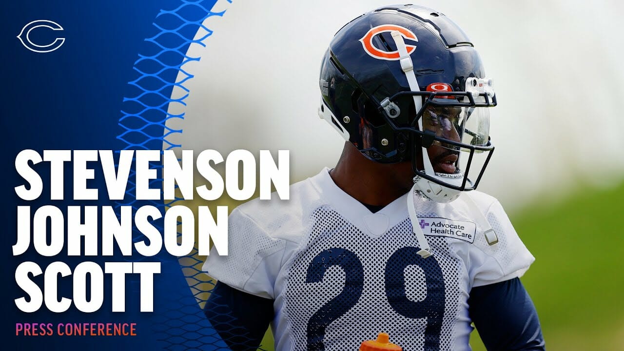 Stevenson, Johnson, Scott Reflect On The Speed Of The Nfl | Chicago Bears