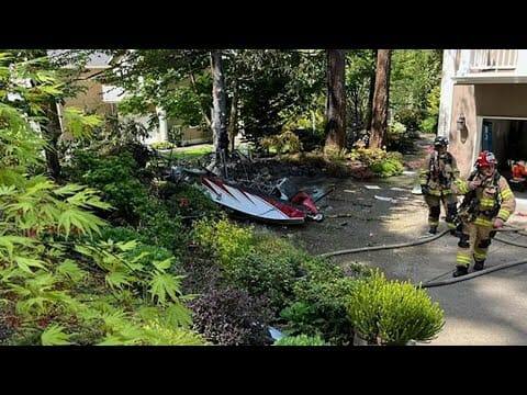 Watch: Crews Respond To Float Plane That Crashed In Lakewood