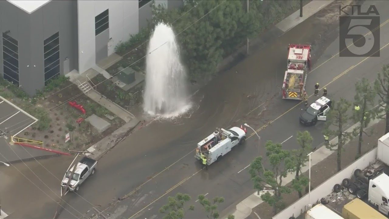 Water Spews From Sheared Hydrant In City Of Industry: Sky5