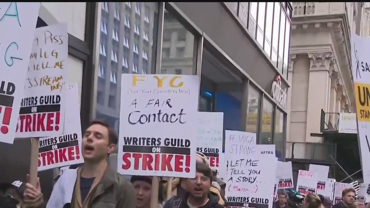 Wga Begins First Strike Since 2008