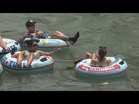 What To Know Before Tubing The Comal River In New Braunfels